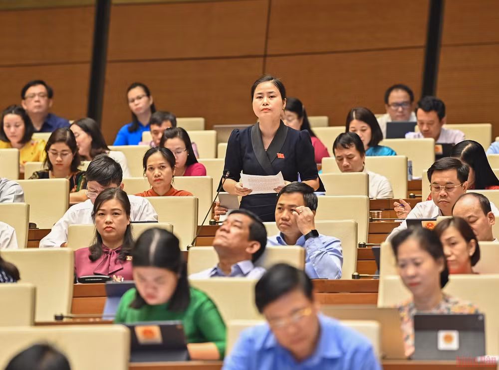 Sửa đổi luật để nâng cao chất lượng dịch vụ y tế cho người dân -0