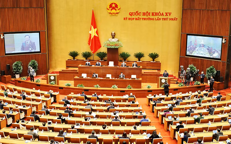 Quang cảnh phiên họp.