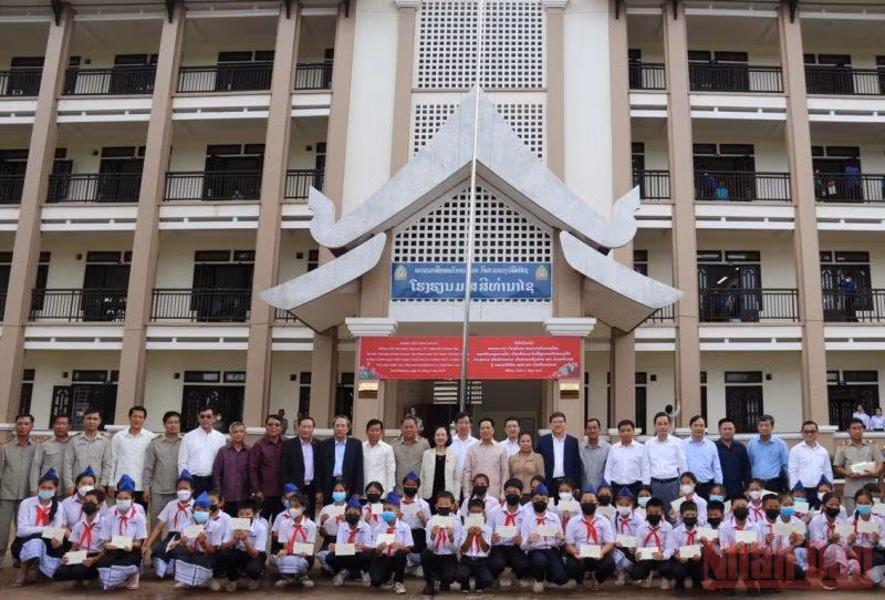 Thúc đẩy hợp tác toàn diện giữa Việt Nam và Lào -0