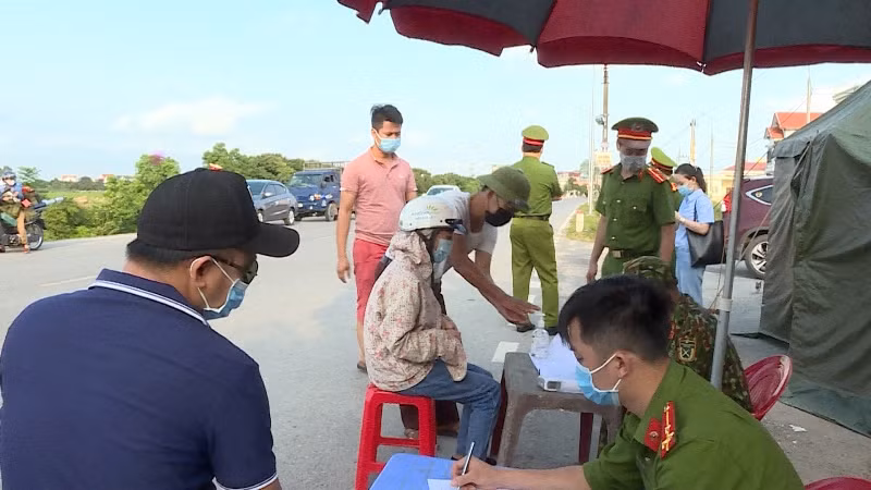 Hưng Yên ghi nhận 12 ca dương tính SARS-CoV-2