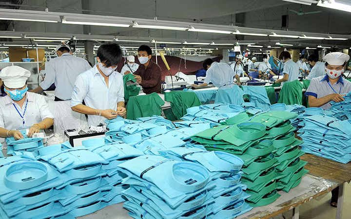 Xuất khẩu dệt may hồi phục đà tăng trưởng -0