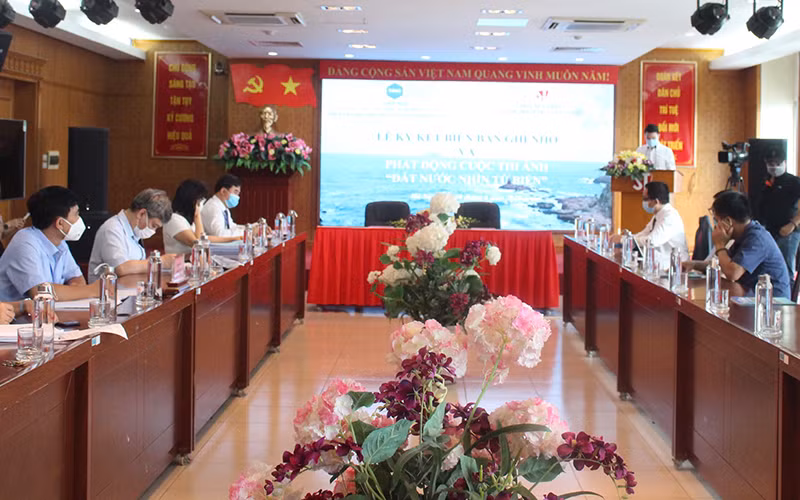 Phát động cuộc thi ảnh “Đất nước nhìn từ biển” -0