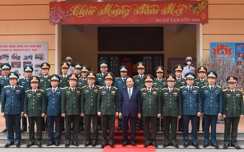Thủ tướng Nguyễn Xuân Phúc thăm, kiểm tra công tác ứng trực của Sư đoàn Phòng không 361, Quân chủng Phòng không - Không quân -0