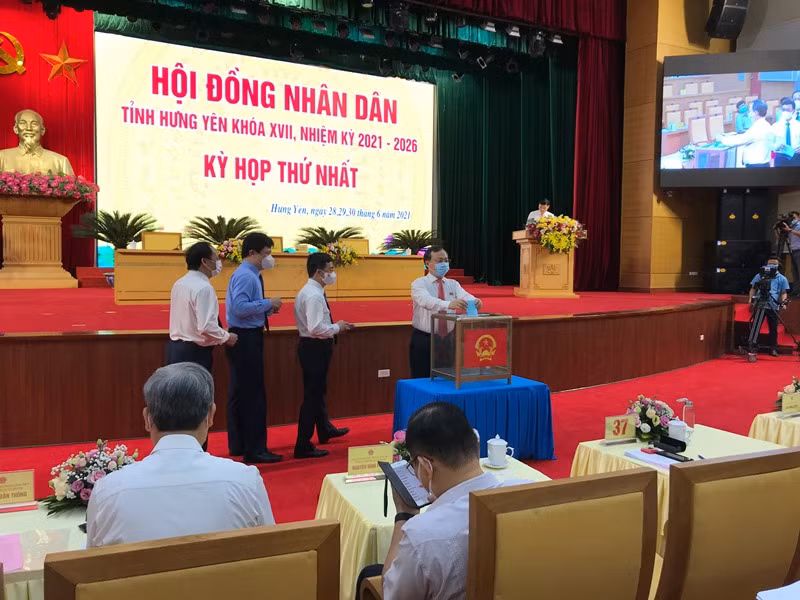 HĐND tỉnh Hưng Yên bầu các chức danh HĐND tỉnh và UBND tỉnh (ghép) -0