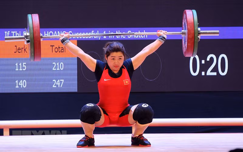 Cô gái dân tộc Giáy, Hoàng Thị Duyên phá kỷ lục SEA Games
