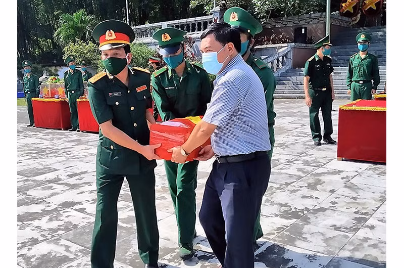 Nghệ An và Thanh Hóa truy điệu và an táng 110 liệt sĩ hy sinh tại Lào -0