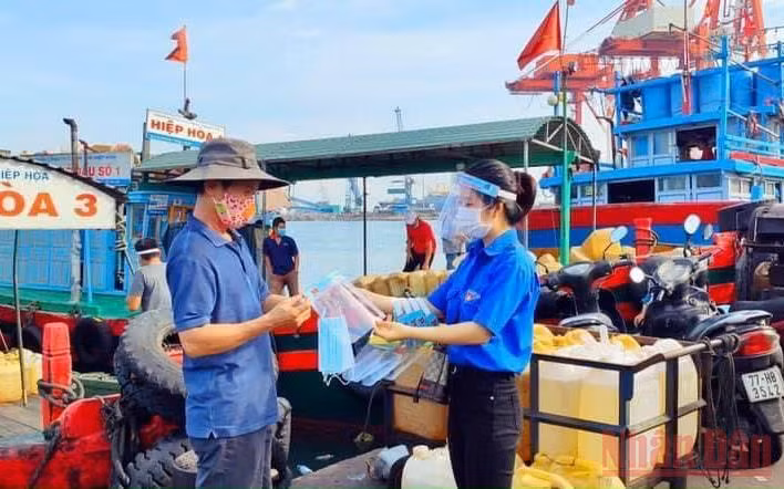 Bình Định nới lỏng một số biện pháp phòng, chống dịch -0
