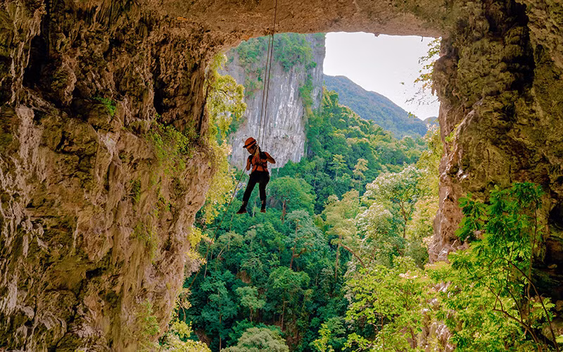 Du lịch mạo hiểm ở Phong Nha-Kẻ Bàng -0