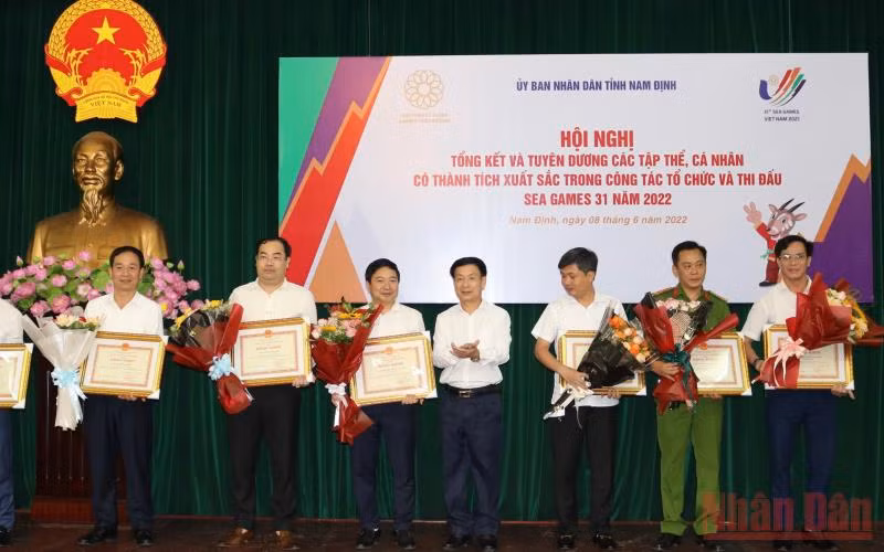 Nam Định tuyên dương các tập thể, cá nhân xuất sắc tại SEA Games 31 -0
