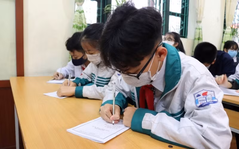Hơn 30 nghìn học sinh, sinh viên của thị xã Đông Triều trở lại trường -0