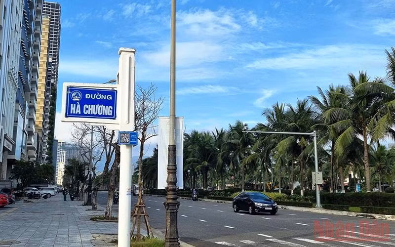 Các tuyến đường trọng điểm trên địa bàn quận Sơn Trà được gắn mã QR.