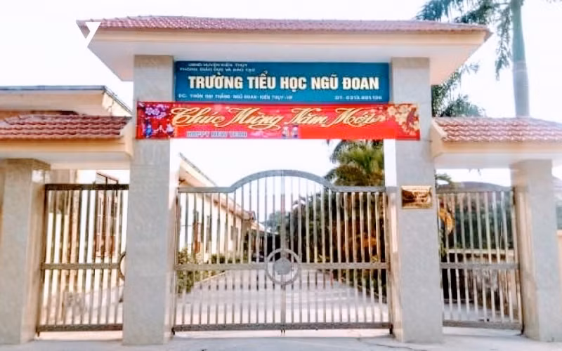 Trường tiểu học Ngũ Đoan - nơi xảy ra bạo lực với 3 học sinh.
