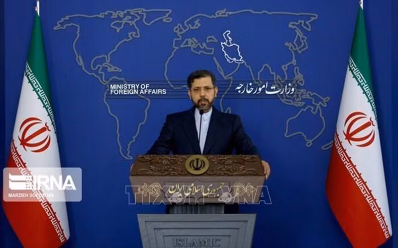 Người phát ngôn Bộ Ngoại giao Iran Saeed Khatibzadeh ngày 26/4 đã nhấn mạnh tầm quan trọng của việc giảm căng thẳng giữa Iran và Saudi Arabia. Ảnh: IRNA/TTXVN