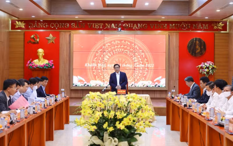 Triển khai thật tốt Nghị quyết của Bộ Chính trị về phát triển Khánh Hòa -0