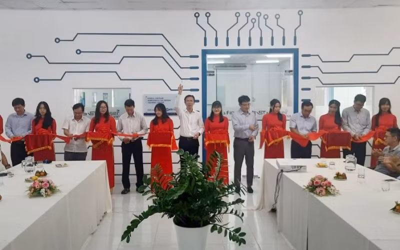 Vi mạch bán dẫn - nền móng xây dựng công nghiệp công nghệ cao -0
