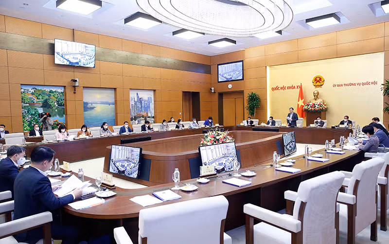 Chủ tịch Quốc hội Vương Đình Huệ sáng nay chủ trì diễn đàn kinh tế việt nam năm 2021 -0