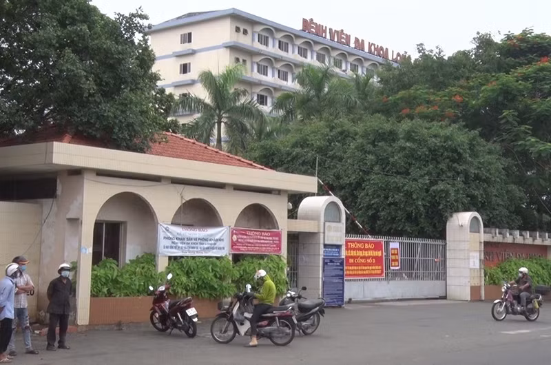 Bệnh viện Đa khoa Long An tiếp tục tạm ngưng nhận bệnh thêm 7 ngày.