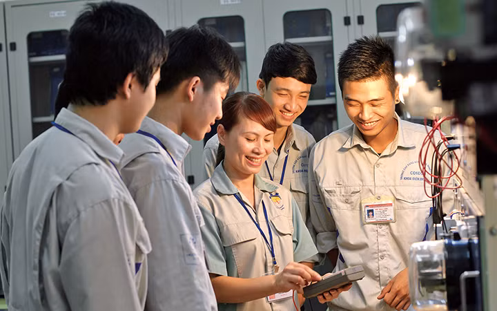 Học sinh trường Cao đẳng nghề Công nghiệp Hà Nội (Ảnh chụp trước ngày 27/4/2021: hnivc).