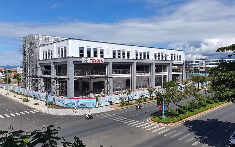 Khu đất rộng 16.000 m2 do UBND tỉnh Phú Yên giao cho Công ty Dũng Tiến thuê không qua đấu giá.