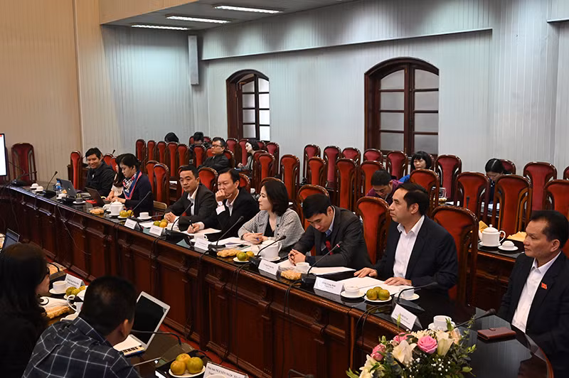 Tọa đàm trực tuyến “Phát triển thị trường lao động hiện đại tới năm 2030, tầm nhìn 2045” -0