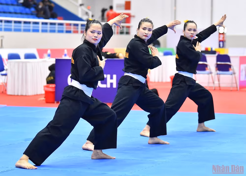 Bài biểu diễn mang về tấm huy chương Vàng đầu tiên cho Pencak Silat Việt Nam tại SEA Games 31 -1