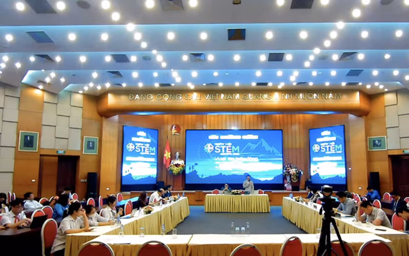 Ngày hội STEM là hoạt động hằng năm, nhằm phổ biến và nâng cao nhận thức xã hội về giáo dục STEM.
