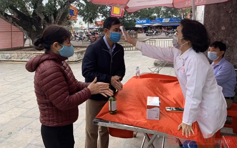 Bảo đảm phòng dịch trong ngày khai ấn Đền Trần -0