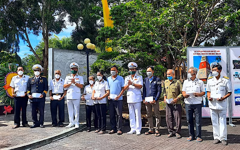 60 năm con đường huyền thoại trong lòng dân -0