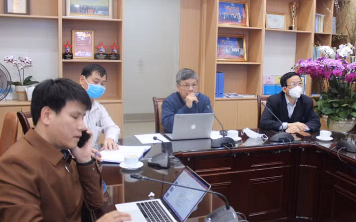 Các chuyên gia đã hội chẩn trực tuyến cho các ca bệnh trên toàn quốc.