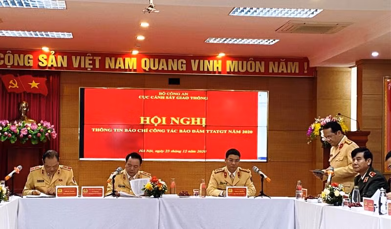 Lãnh đạo Cục CSGT thông tin về công tác bảo đảm trật tự an toàn giao thông năm 2020.