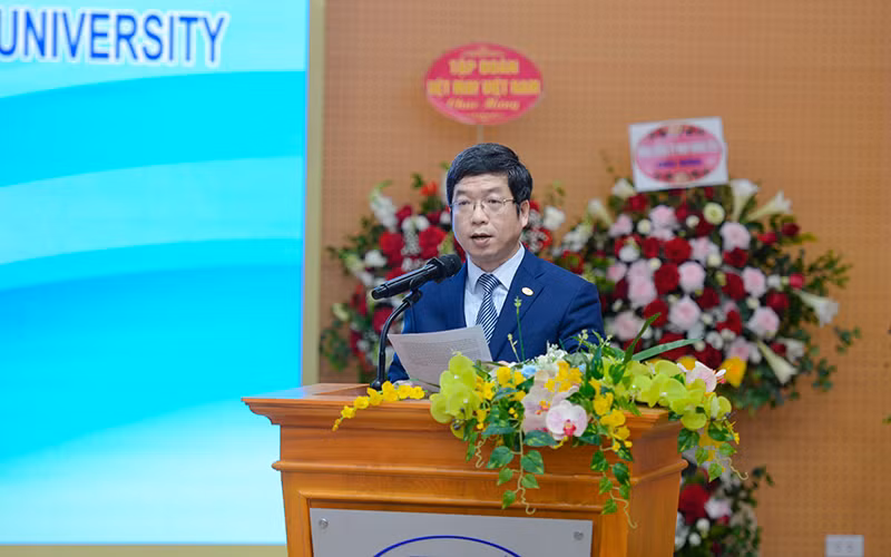 Nâng cao chất lượng đào tạo nhân lực cho ngành dệt may Việt Nam -0