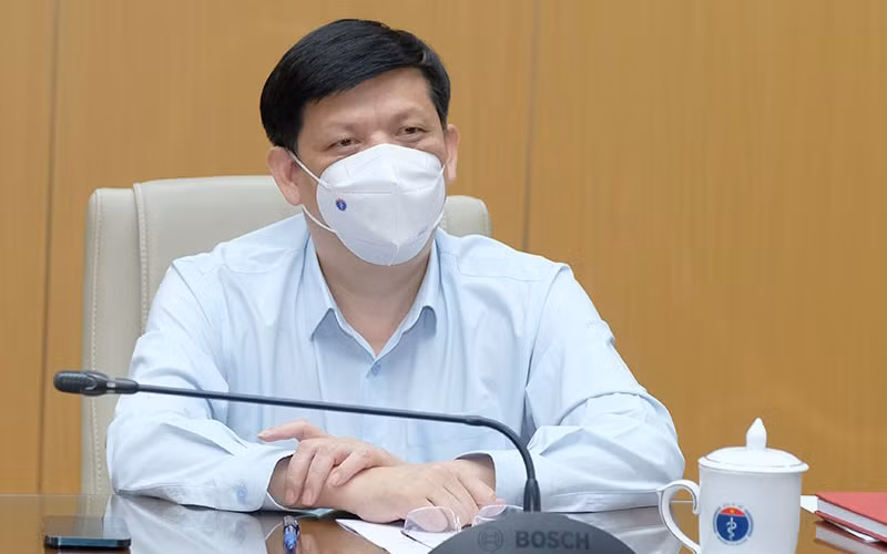 GS, TS Nguyễn Thanh Long - Bộ trưởng Y tế chủ trì cuộc họp.