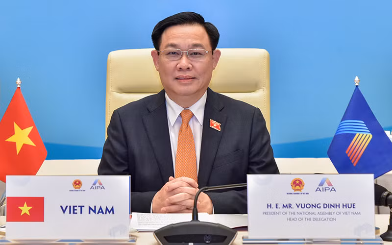 Chủ tịch Quốc hội Vương Đình Huệ. 