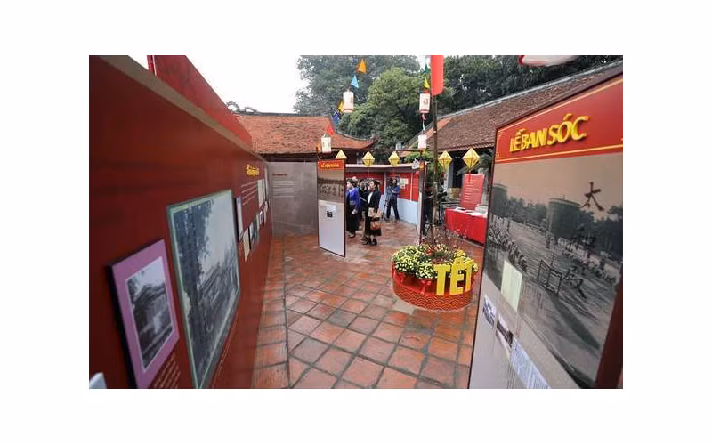 Không gian triển lãm "Cung đình đón Tết". Ảnh: LÊ TÌNH