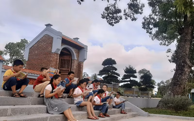 Học Truyện Kiều trên đất Nghi Xuân -0