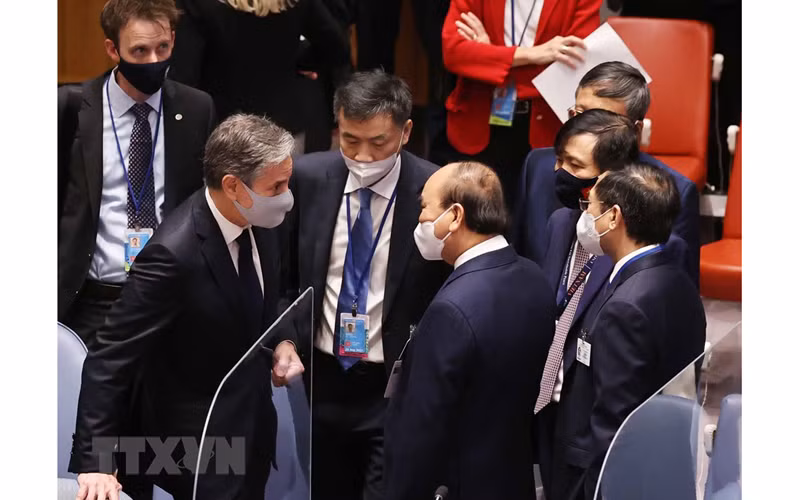 Chủ tịch nước Nguyễn Xuân Phúc và Ngoại trưởng Mỹ Antony Blinken tại phiên họp. (Ảnh: Thống Nhất/TTXVN)