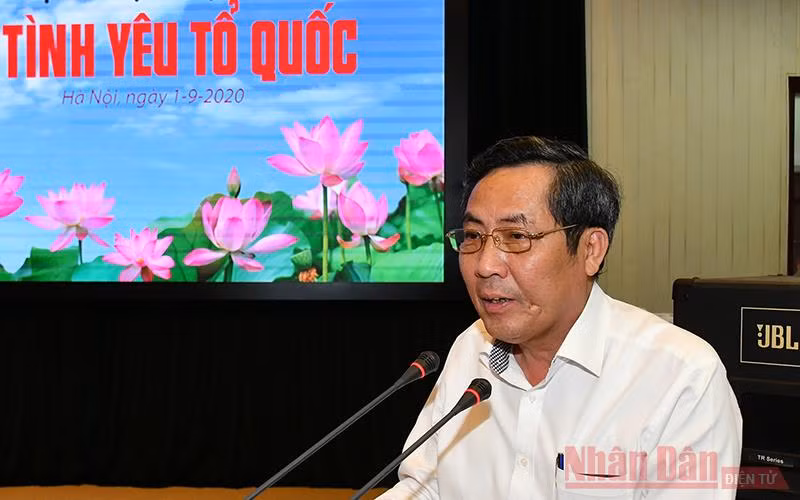 Báo Nhân Dân giới thiệu cuốn sách “Vì sự thật lịch sử, vì tình yêu Tổ quốc” -0