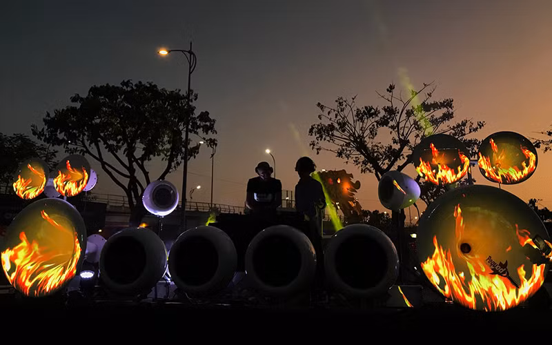 Giới trẻ Đà Nẵng cháy hết mình với chương trình nhạc điện tử độc đáo “Danang - The City Of Future” -0