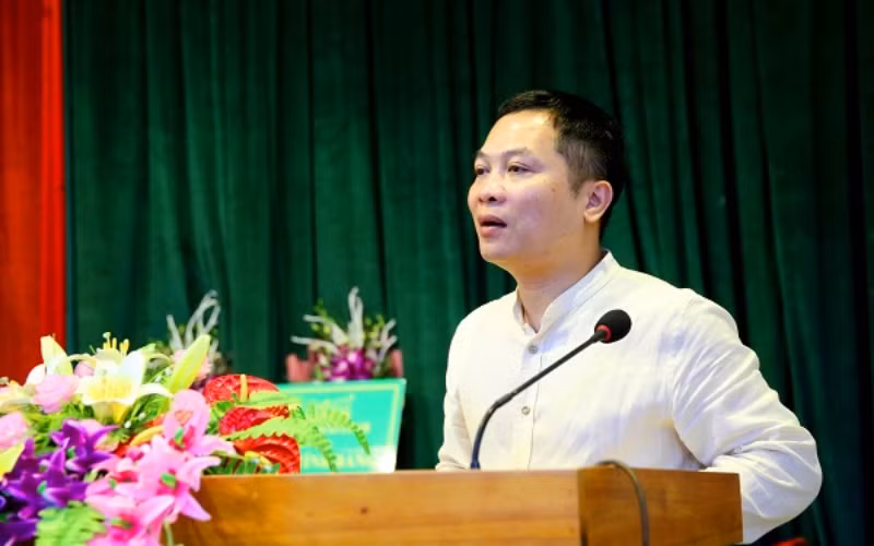 Mang “Sóng và máy tính” đến với học sinh khó khăn huyện Thường Tín -0