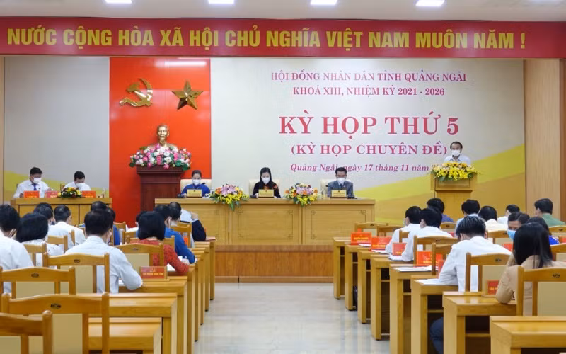 Phó Chủ tịch Quốc hội Trần Quang Phương dự kỳ họp chuyên đề Hội đồng nhân dân tỉnh Quảng Ngãi -0