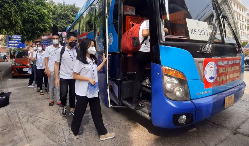 Trường Đại học Y-Dược Thái Nguyên đã cử gần 400 cán bộ, sinh viên vào các tỉnh miền nam hỗ trợ chống dịch.