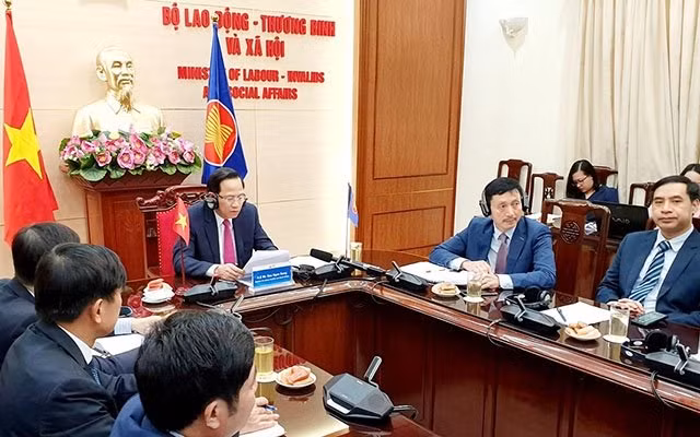 Bộ trưởng Đào Ngọc Dung phát biểu tại hội nghị trực tuyến AMMSWD (Ảnh:Vietnamplus).