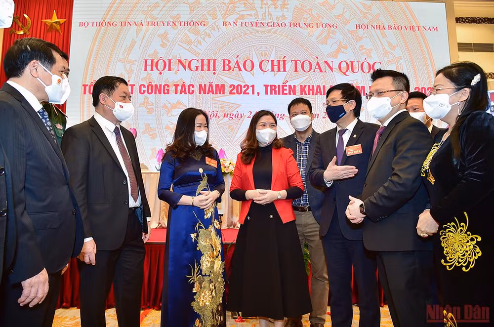 Hội nghị báo chí toàn quốc tổng kết năm 2021, triển khai nhiệm vụ năm 2022. -0