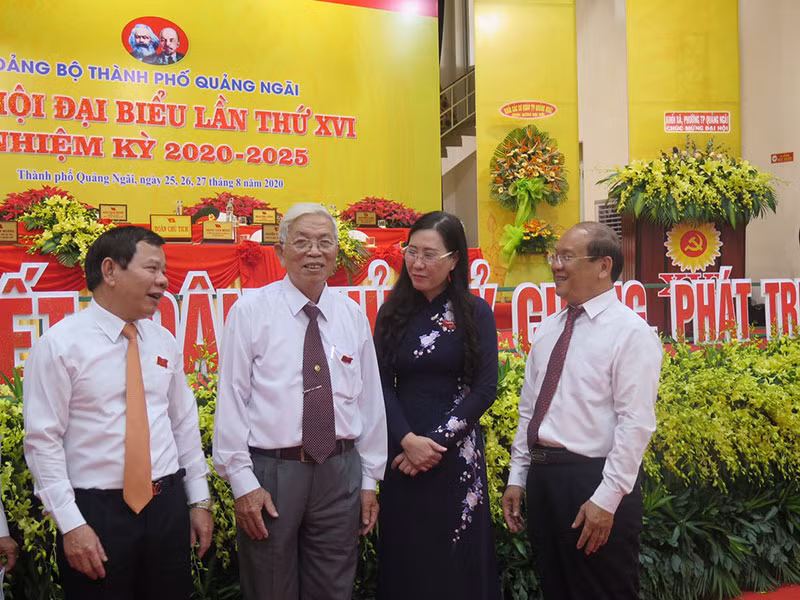 Những kết quả nổi bật trong công tác xây dựng Đảng ở Quảng Ngãi -0