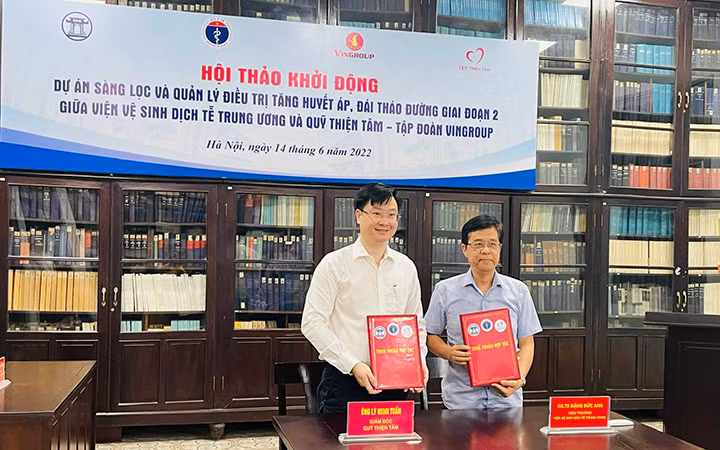 Ký kết hợp tác dự án (Ảnh: Sức khỏe và đời sống)