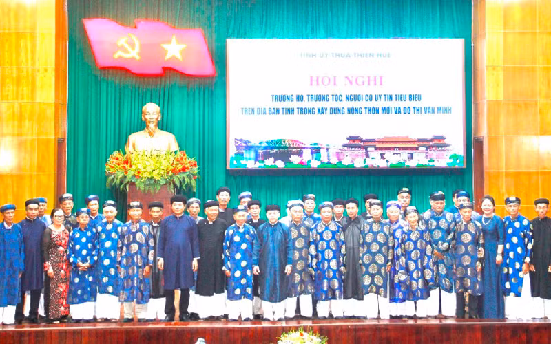 Phát huy vai trò trưởng họ, trưởng tộc, người có uy tín trong xây dựng nông thôn mới -0
