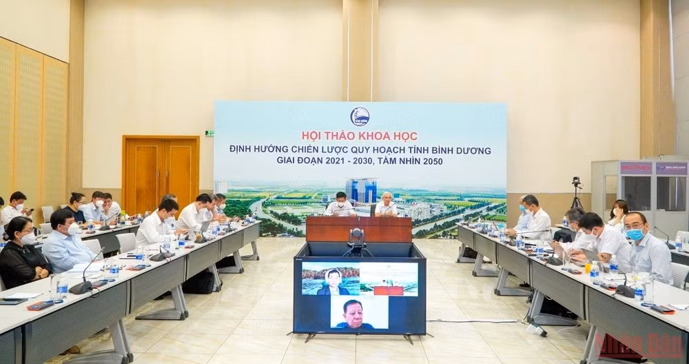 Hội thảo khoa học định hướng chiến lược quy hoạch tỉnh Bình Dương giai đoạn 2021-2030, tầm nhìn đến năm 2050.