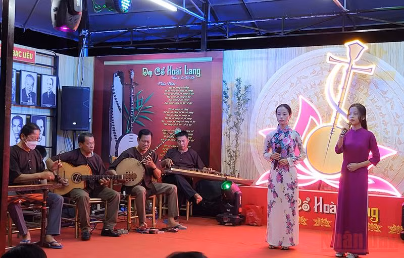 Hòa điệu cùng không gian Đờn ca tài tử Nam Bộ -0
