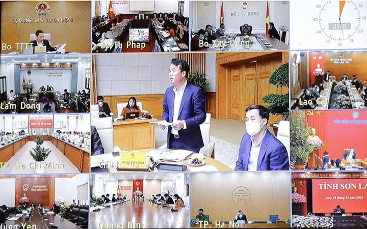 Bảo hiểm xã hội Việt Nam cùng các bộ, ngành tham gia hội nghị trực tuyến về triển khai dự án. Ảnh: PHẠM CHÍNH