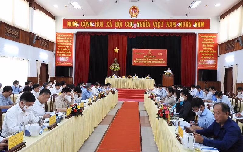 Quang cảnh Hội nghị về giám sát 5 năm thực hiện Nghị quyết số 31/2016/QH14 của Quốc hội về việc dừng thực hiện chủ trương đầu tư Dự án điện hạt nhân Ninh Thuận (2016-2021).
